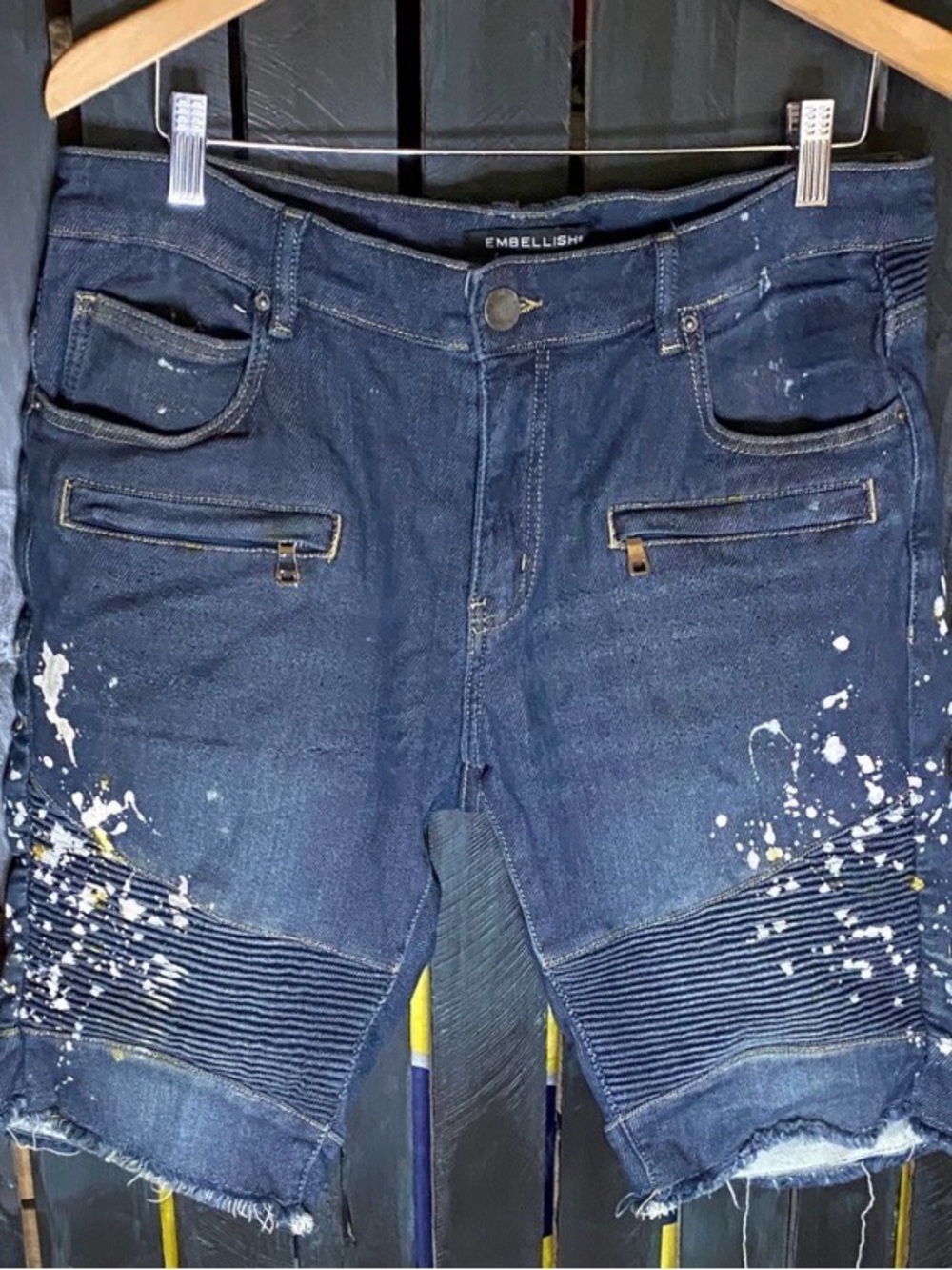 Embellish Blue Distressed Denim Shorts size 34x12 raw hem